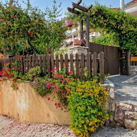 Villa Giovanni Paralia Vrachou Luaran gambar