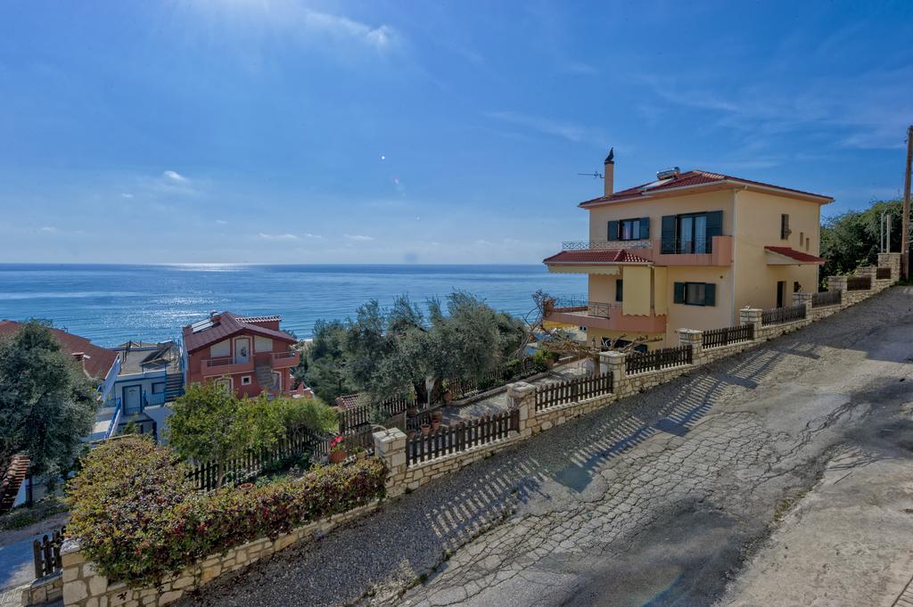 Villa Giovanni Paralia Vrachou Luaran gambar