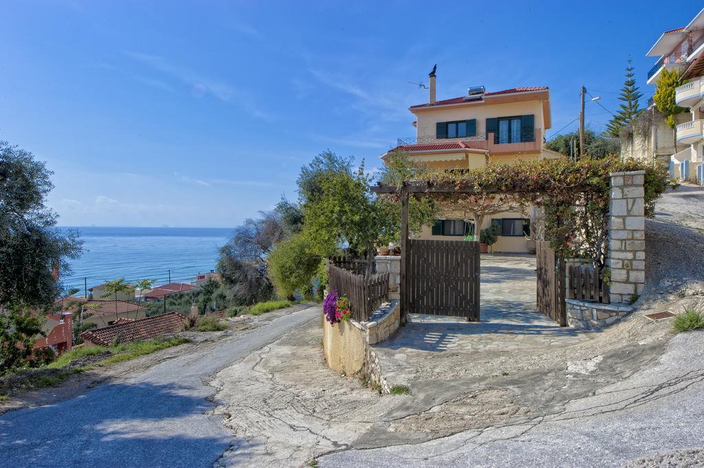Villa Giovanni Paralia Vrachou Luaran gambar
