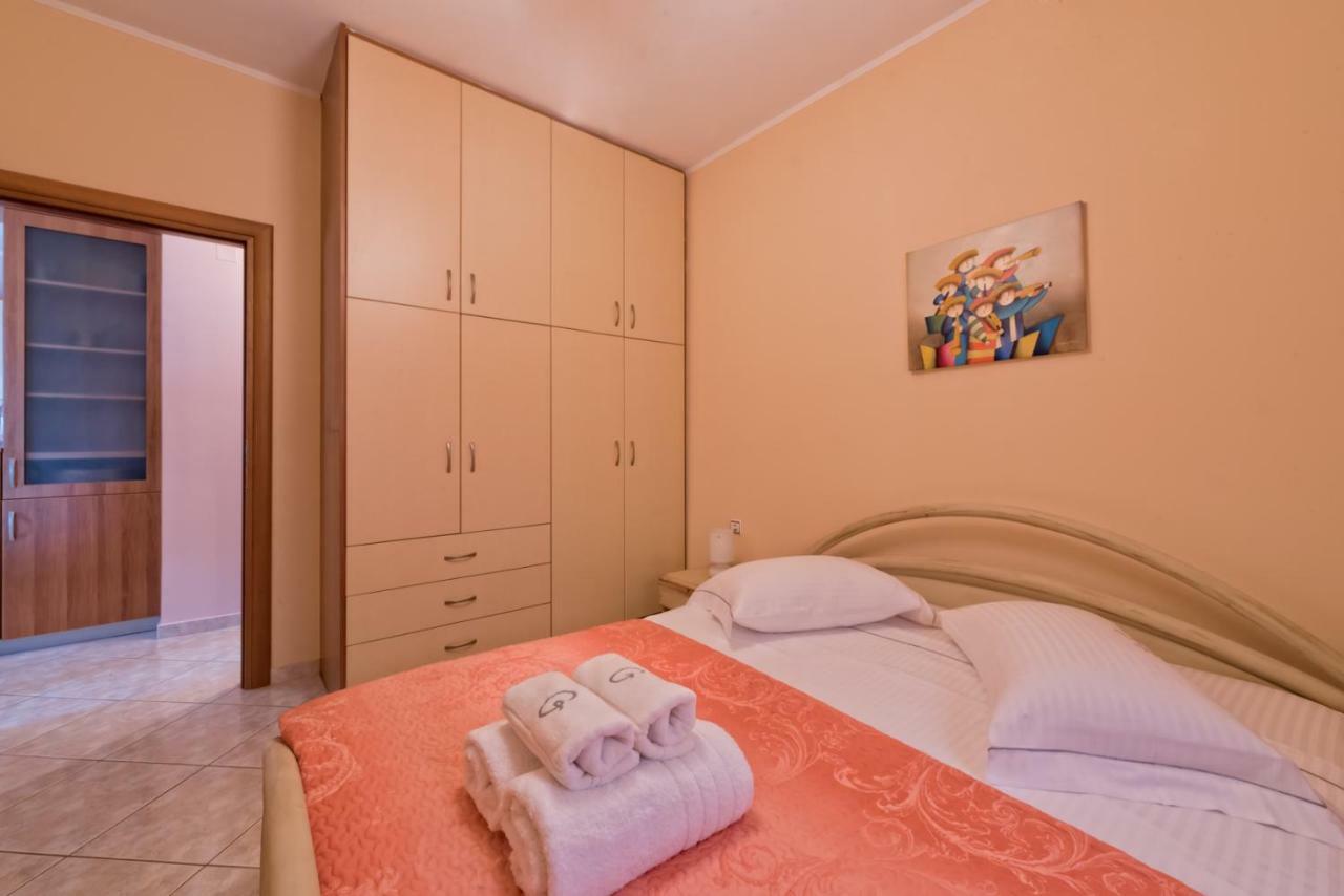 Villa Giovanni Paralia Vrachou Luaran gambar