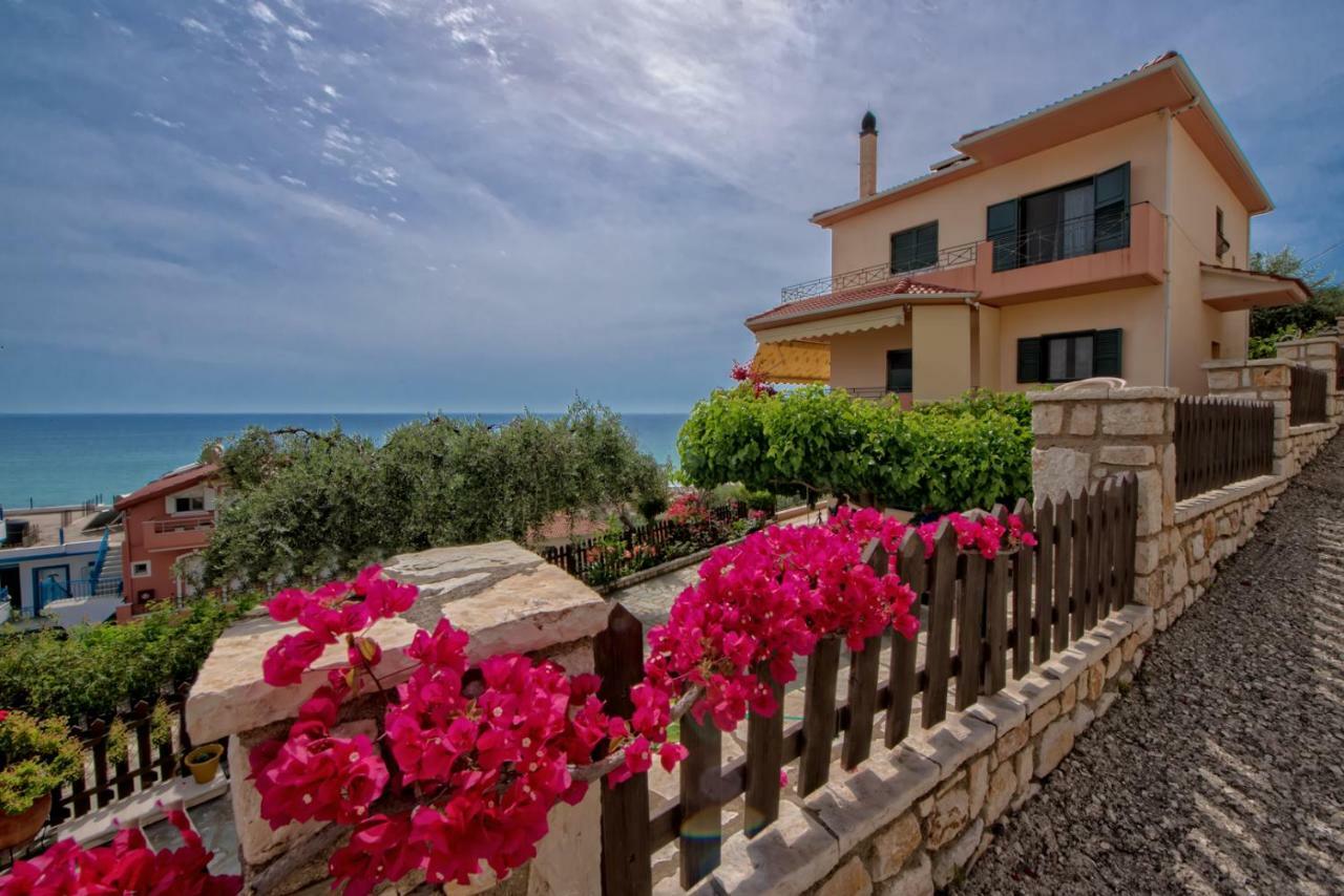 Villa Giovanni Paralia Vrachou Luaran gambar