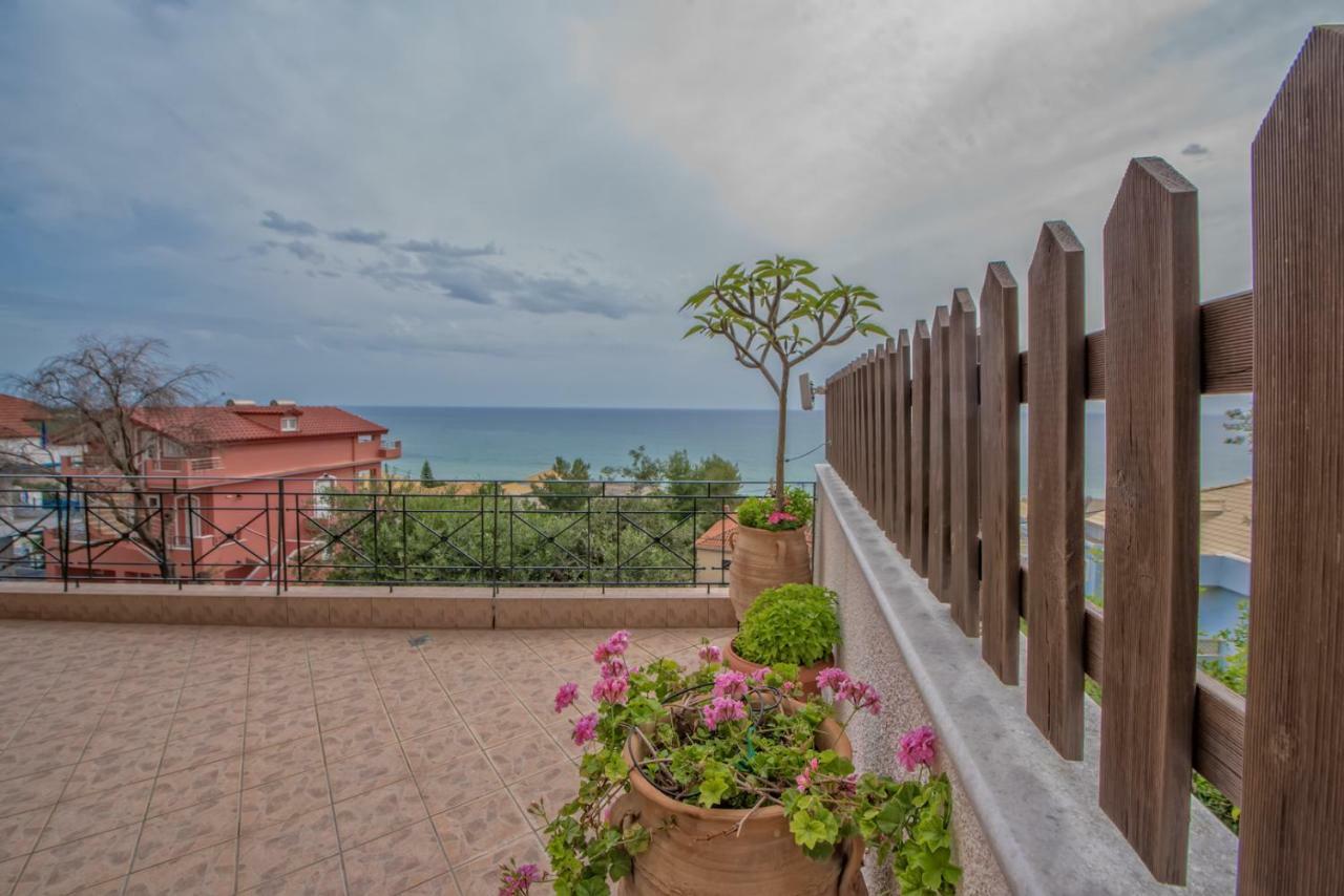 Villa Giovanni Paralia Vrachou Luaran gambar