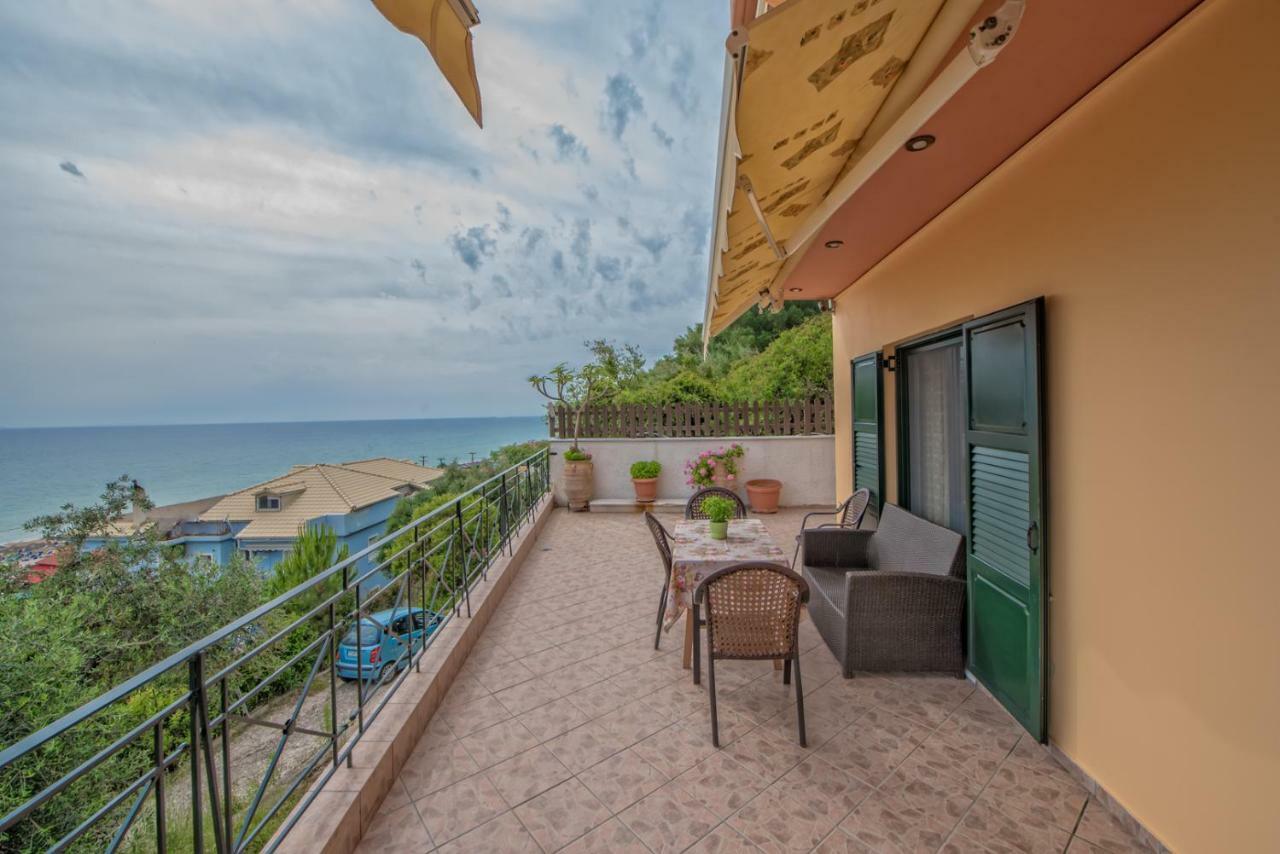 Villa Giovanni Paralia Vrachou Luaran gambar